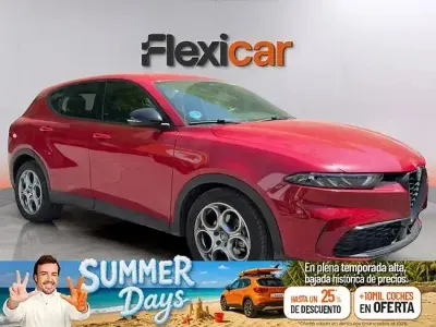 Usado Alfa Romeo Tonale Sprint 130 CV (95 kW) 2022 Rojo SUV