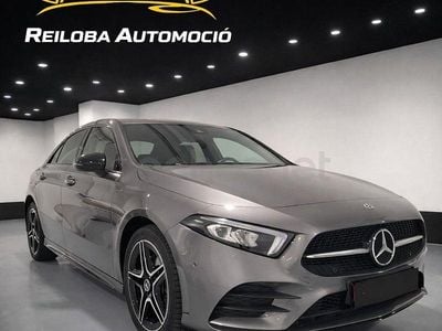Usado Mercedes A250 218 CV (160 kW) 2021 Gris / plata Berlina