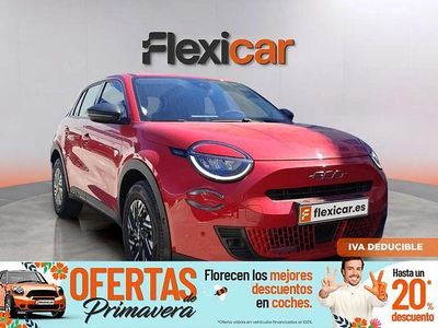 Usado Fiat 600 100 CV (73 kW) 2024 Rojo SUV
