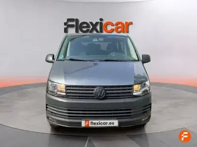 Usado VW Caravelle 150 CV (110 kW) 2020 Gris Van