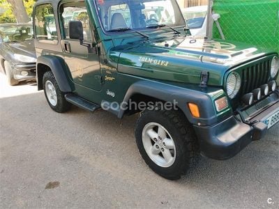 Verde Usado 1999 Jeep Wrangler SUV | 23.800 €