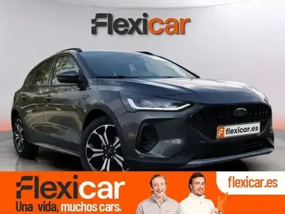 Begagnad Ford Focus Active 155 HK (114 kW) 2022 Grå Sedan