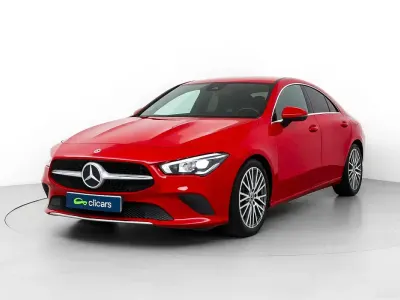 Occasion Mercedes CLA180 136 PK (100 kW) 2019 Rood Sedan