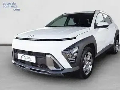 Usado Hyundai Kona 120 CV (88 kW) 2024 Blanco SUV