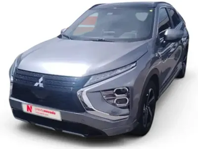 Usado Mitsubishi Eclipse Cross 184 CV (135 kW) 2022 Gris SUV