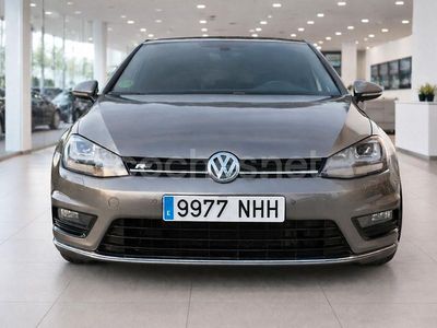 Beige Usado 2016 VW Golf Edition Berlina | 14.900 € (Caro)