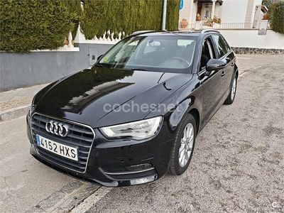 Negro Usado 2014 Audi A3 Ambiente Berlina | 10.500 € (Precio justo)
