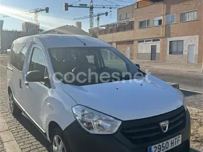 Usado Dacia Dokker Ambiance 75 CV (55 kW) 2013 Blanco Monovolumen