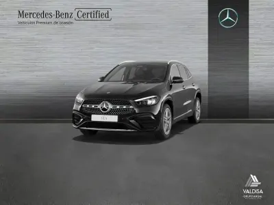 Usado Mercedes GLA200 150 CV (110 kW) 2025 Negro SUV