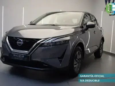 Usado Nissan Qashqai Acenta 158 CV (116 kW) 2024 Gris / plata SUV
