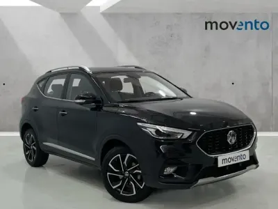 Usado MG ZS Comfort 106 CV (77 kW) 2024 Negro SUV
