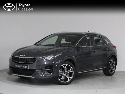 Usado Kia XCeed 160 CV (117 kW) 2022 Gris / plata SUV