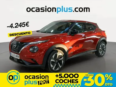 Käytetty Nissan Juke N-Connecta 143 HP (105 kW) 2024 Punainen Katumaasturi