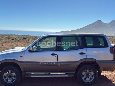 Usado Nissan Terrano 125 CV (91 kW) 2002 Gris / plata SUV