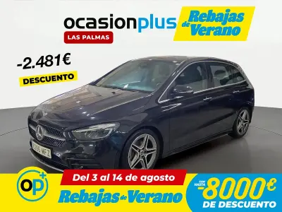 Usado Mercedes B200 150 CV (110 kW) 2023 Negro Utilitario