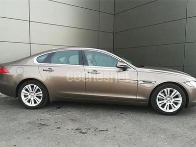 Beige Usado 2017 Jaguar XF Prestige Berlina | 15.900 € (Caro)
