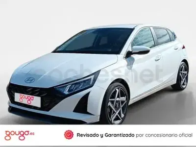 Usado Hyundai i20 100 CV (73 kW) 2025 Blanco Utilitario