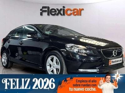 Negro Usado 2018 Volvo V40 Momentum Utilitario | 14.590 € (Precio justo)