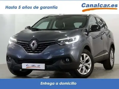 Usado Renault Kadjar LIMITED 131 CV (96 kW) 2018 Gris SUV
