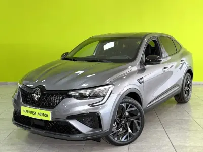 Usado Renault Arkana Esprit Alpine 145 CV (106 kW) 2025 Gris SUV