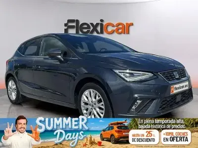 Usado Seat Ibiza FR 115 CV (84 kW) 2024 Azul Utilitario