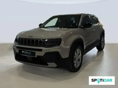 Usado Jeep Avenger Altitude 100 CV (73 kW) 2024 Gris SUV