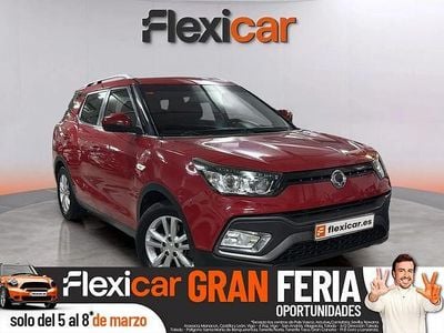 Usado Ssangyong (KGM) XLV Limited 115 CV (84 kW) 2017 Rojo SUV