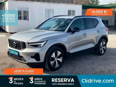 Usado Volvo XC40 Ultimate 179 CV (131 kW) 2023 Gris SUV