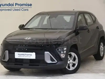 Usado Hyundai Kona 129 CV (94 kW) 2025 Negro SUV