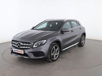 Mercedes GLA220