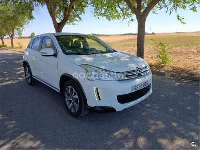 Usado Citroën C4 Aircross Seduction 114 CV (83 kW) 2014 Blanco SUV