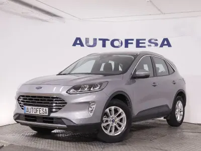 Usado Ford Kuga Titanium 190 CV (139 kW) 2022 Gris SUV
