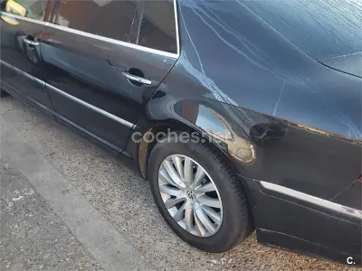 Usado VW Phaeton 240 CV (176 kW) 2013 Negro Berlina