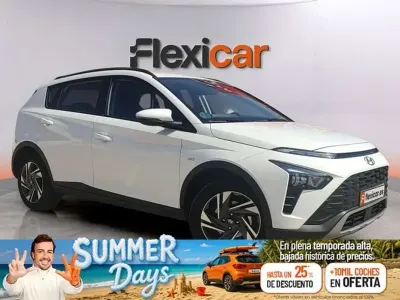Usado Hyundai Bayon 101 CV (74 kW) 2023 Blanco SUV