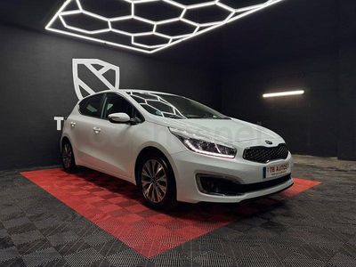 Usado Kia Ceed GT 90 CV (66 kW) 2017 Blanco Berlina