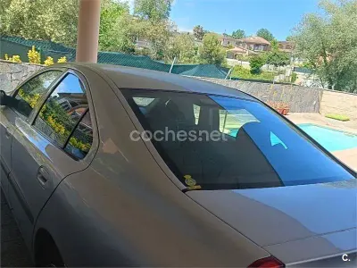 Begagnad Volvo S60 140 HK (102 kW) 2003 Grå Sedan