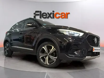 Usado MG ZS Luxury 106 CV (77 kW) 2022 Negro SUV
