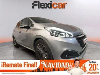Gris Usado 2018 Peugeot 208 Allure Utilitario | 9490 € (Un poco caro)