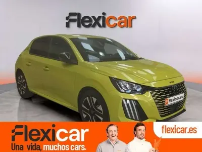 Usado Peugeot 208 Allure 101 CV (74 kW) 2025 Verde Utilitario
