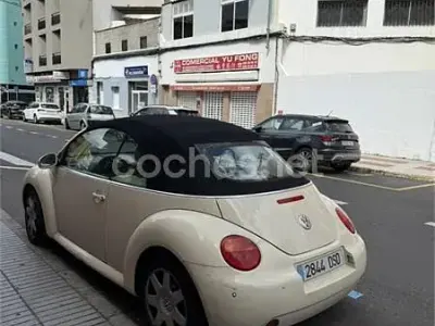 Usado VW New Beetle 102 CV (75 kW) 2005 Beige Utilitario