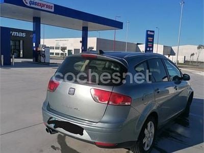 Usado Seat Altea XL 105 CV (77 kW) 2007 Gris / plata Monovolumen
