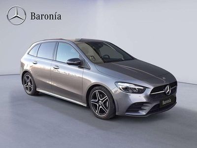 Usado Mercedes B200 150 CV (110 kW) 2025 Gris / plata Monovolumen