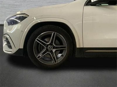 Brugt Mercedes GLA200 AMG line 163 HK (119 kW) 2025 Hvid SUV