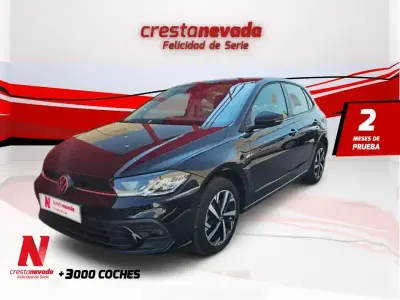 Käytetty VW Polo Life 110 HP (80 kW) 2022 Musta Viistoperä