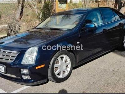 Azul Usado 2007 Cadillac STS Berlina | 10.000 €