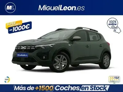 Usado Dacia Sandero Expression 91 CV (66 kW) 2023 Verde Berlina