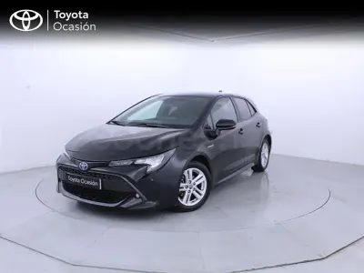 Usado Toyota Corolla Active 122 CV (89 kW) 2019 Negro Berlina