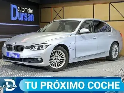 Usado BMW 330e Comfort Edition 254 CV (186 kW) 2016 Blanco Berlina
