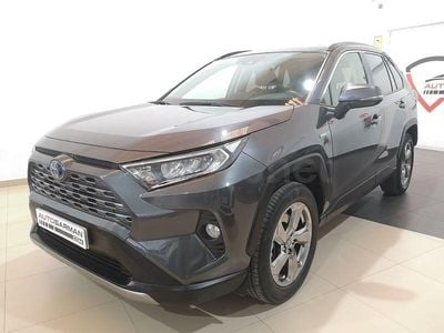 Usado Toyota RAV4 Hybrid Advance 218 CV (160 kW) 2021 Gris / plata SUV