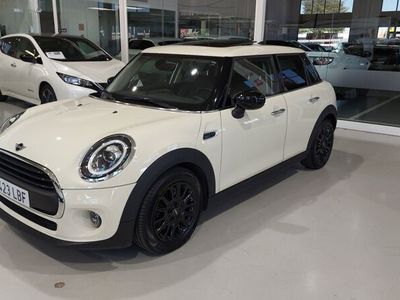 Usado Mini ONE 102 CV (75 kW) 2019 Blanco Utilitario
